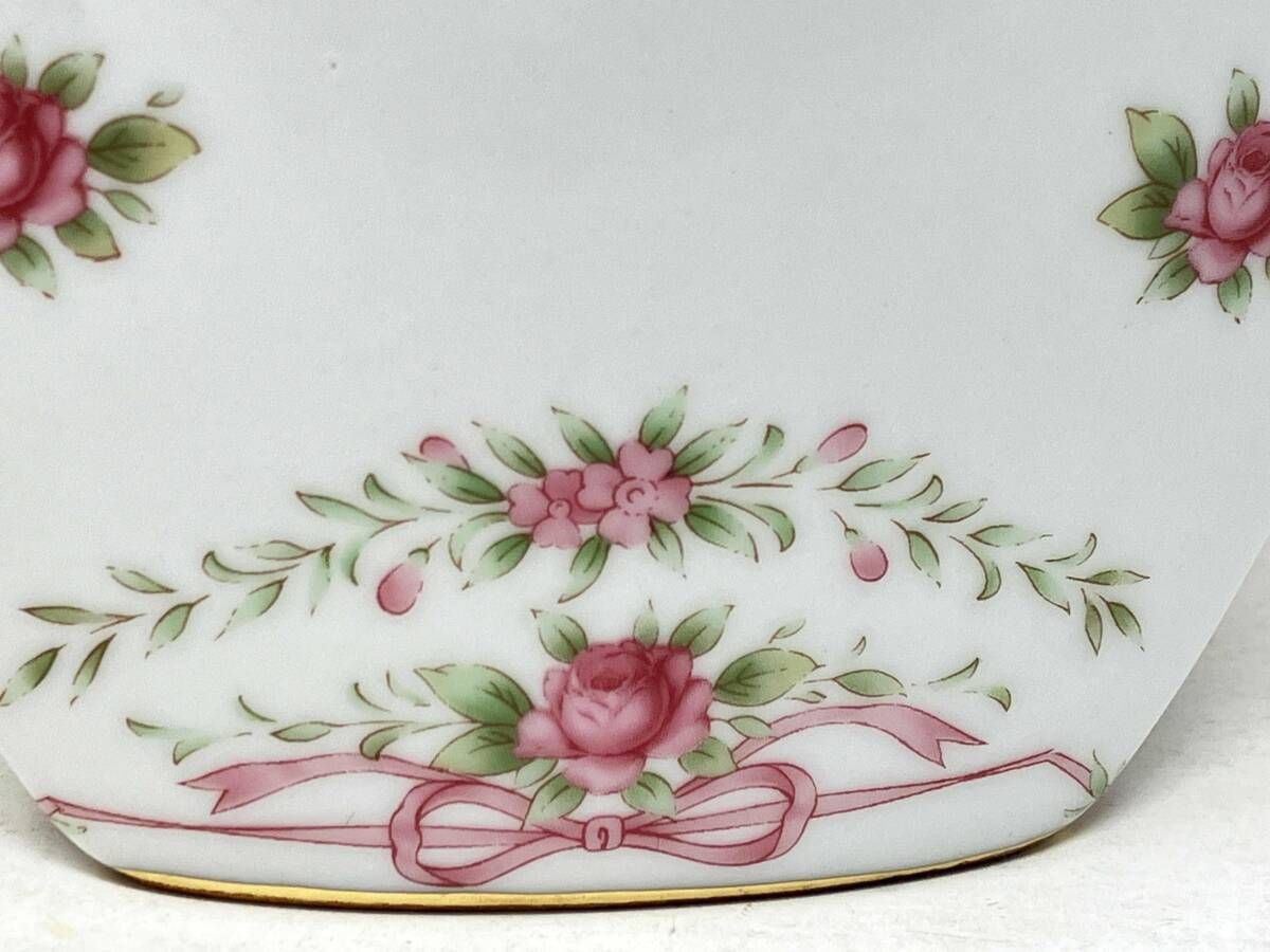  ARDEN ロイヤルアーデン 金彩 花瓶 置物 フラワーベース 花器 ROYAL ARDEN ロイヤルアーデン 金彩 花瓶 置物 フラワーベース
