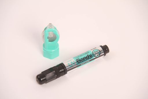 【得価，正規品】 日本製UVBondy(ユーブイボンディ)ゴム状硬化スターターキットほぼすべてのものを接着、固定、塞ぐことが可能!液体プラスチック接着剤溶接機LED(UV)紫外線ライト つけまつ毛