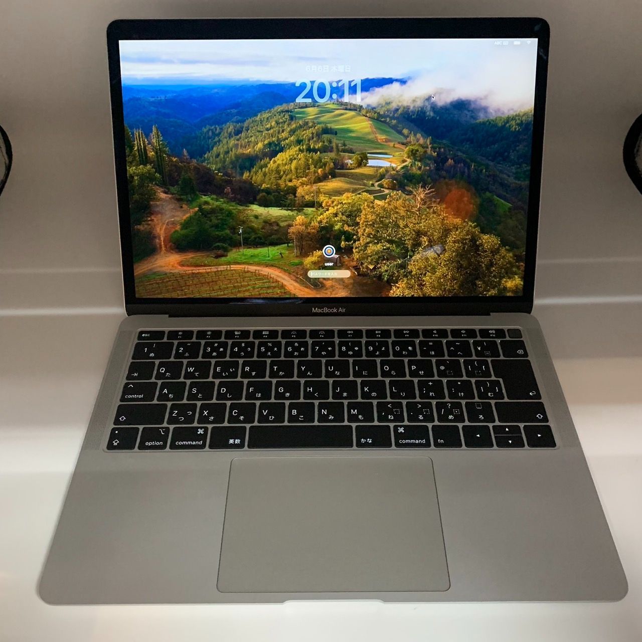 51.Mac Book Air Retina 13-inch 2018 メモリ8GB SSD128GB　スペースグレイ　充放電回数66回