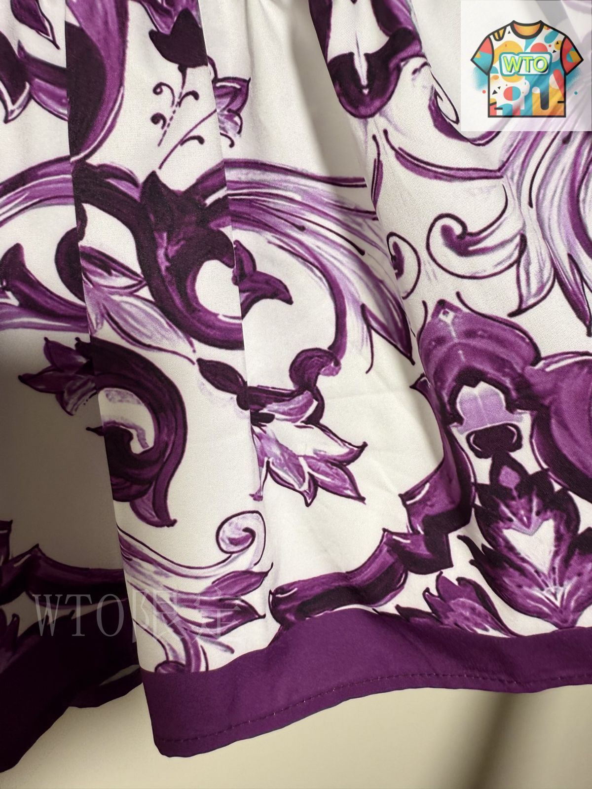 未使用タグ付　Dolce&Gabbana  スパンコール　スカートセットアップ 今日特価】Dolce&Gabbana Purple Majolica Camisole & Skirt Set