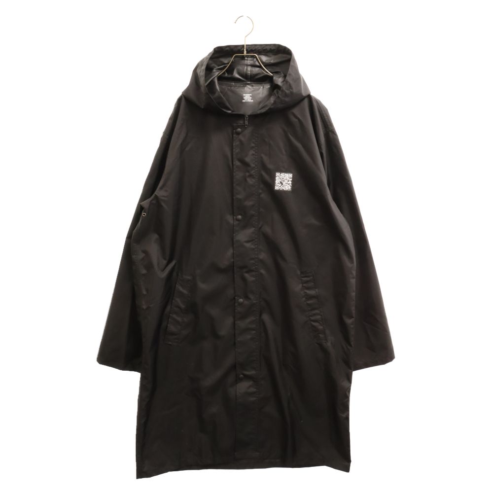 VETEMENTS (ヴェトモン) 19SS QRコードプリントナイロンレインコート ブラック USS195057 - メルカリ