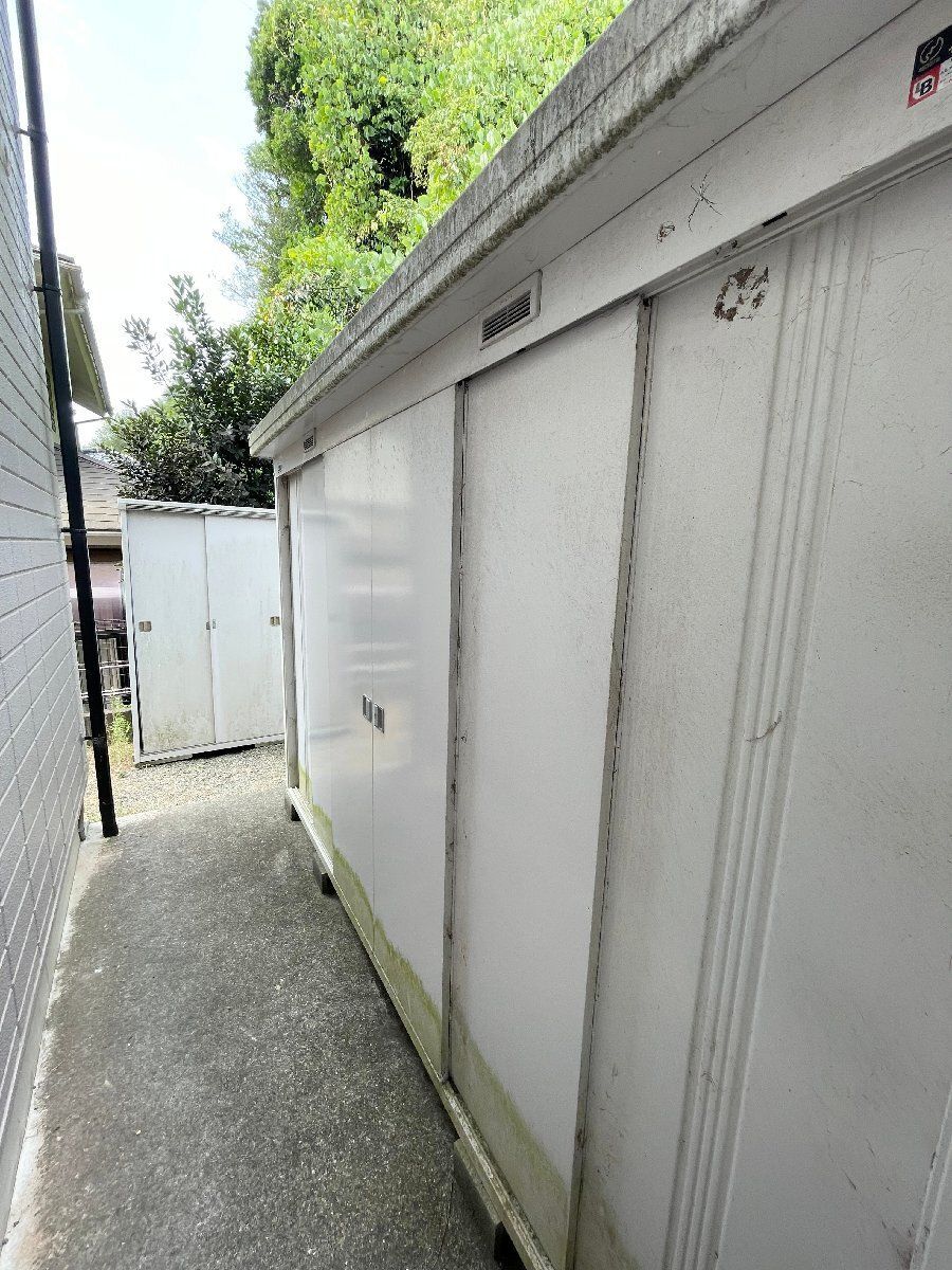 ●イナバ物置 ベイシー MBX-45F MBW-45F 解体済み 稲葉製作所 屋外物置 大型収納 幅305cm 奥行137cm 高さ208cm 大阪府岸和田市内 畑1086 USTAUSTRALIA_COM_AU