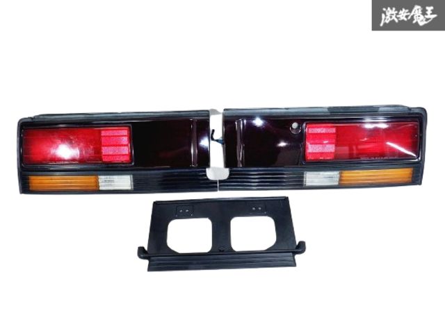 希少 廃盤トヨタ純正 AW11 MR2 MR2 後期 テールライト テールランプ ガーニッシュ ナンバー灯 3点 KOITO 17-10 75082-17011 棚P4