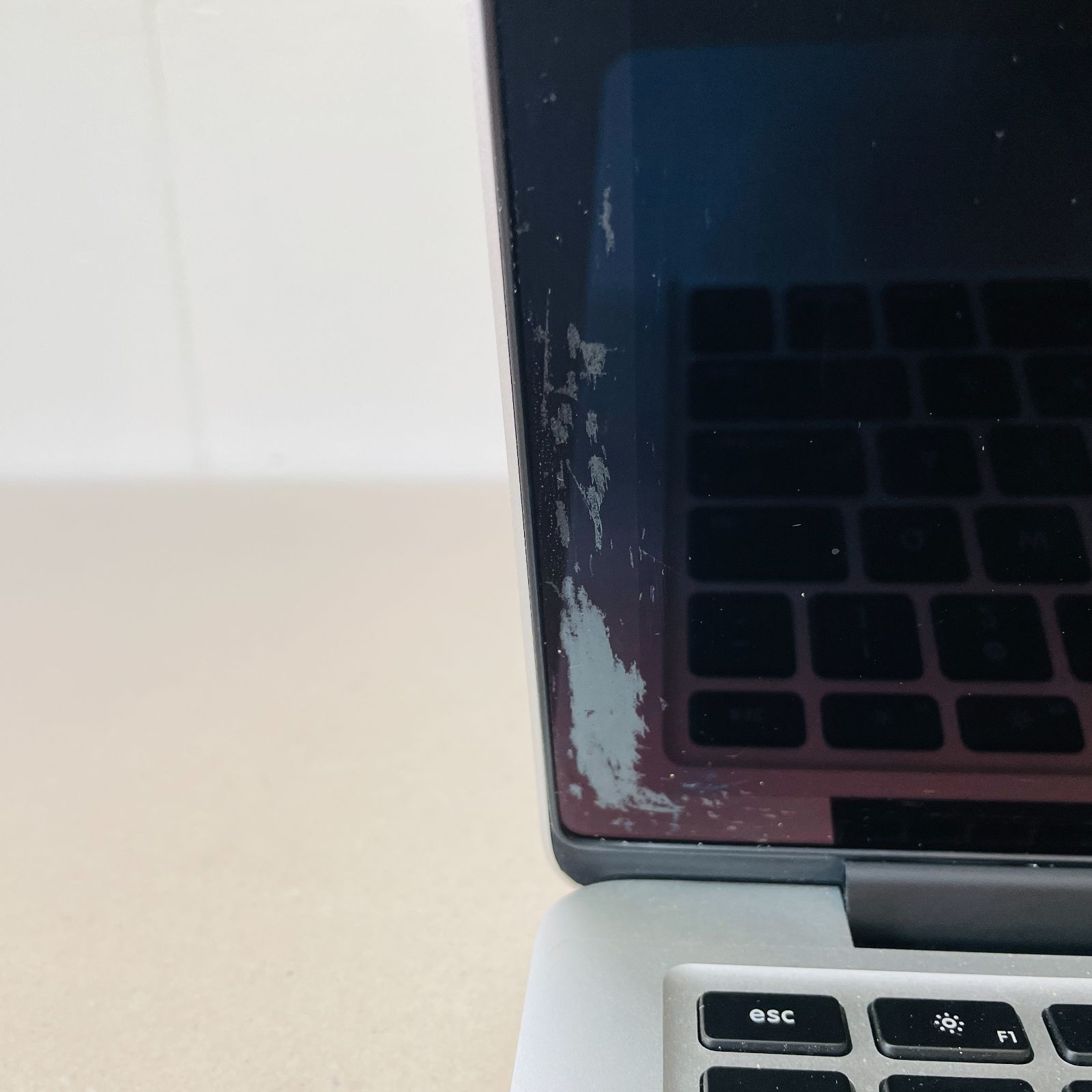 MacBook Pro 2013 13インチ i5 16GB SSD 512GB 充放電回数192回 US