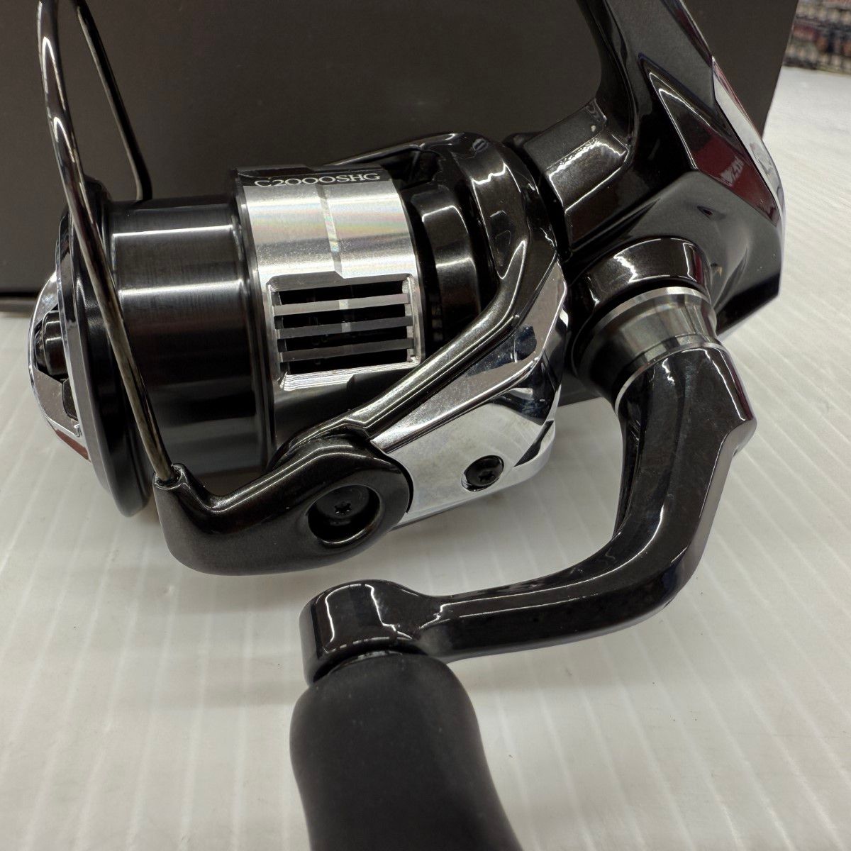 σσSHIMANO シマノ 23ヴァンキッシュ C2000SHG 美品 程度A 箱付
