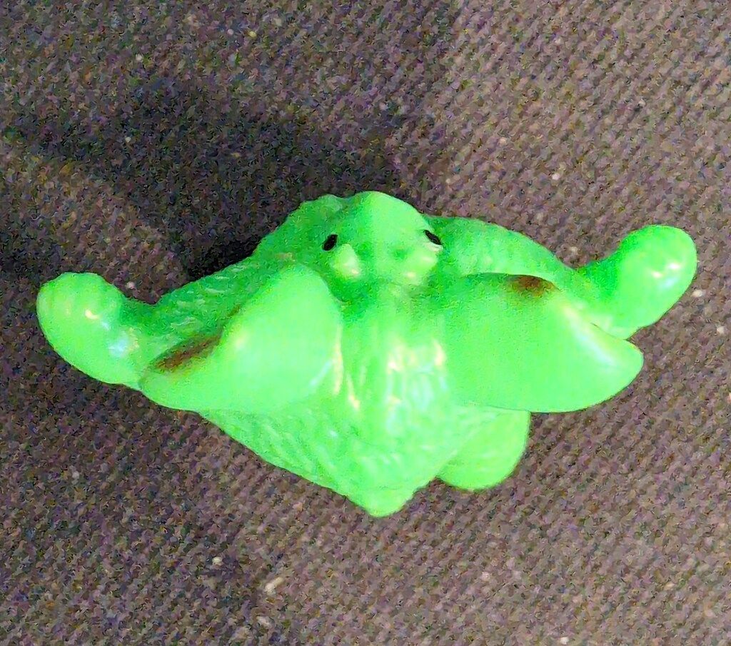 ブルマァク ミニサイズ イカルス星人 105mm 黄緑成型 約10cm ブルマァク ミニサイズ イカルス星人 105mm 黄緑成型 約10cm