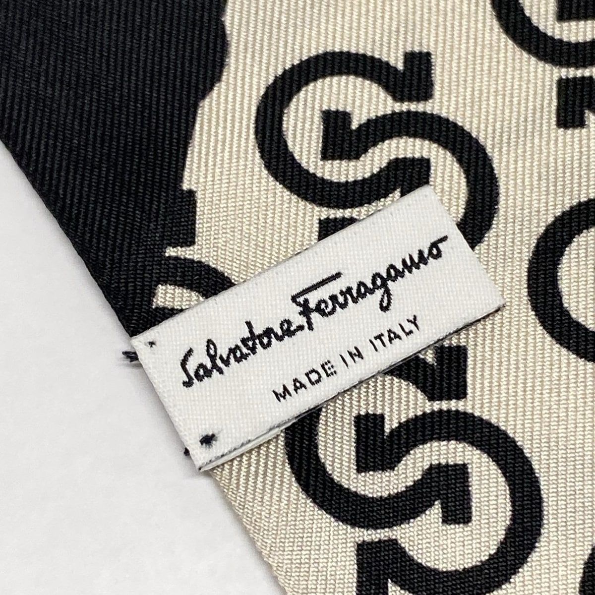 FERRAGAMO|SalvatoreFerragamo