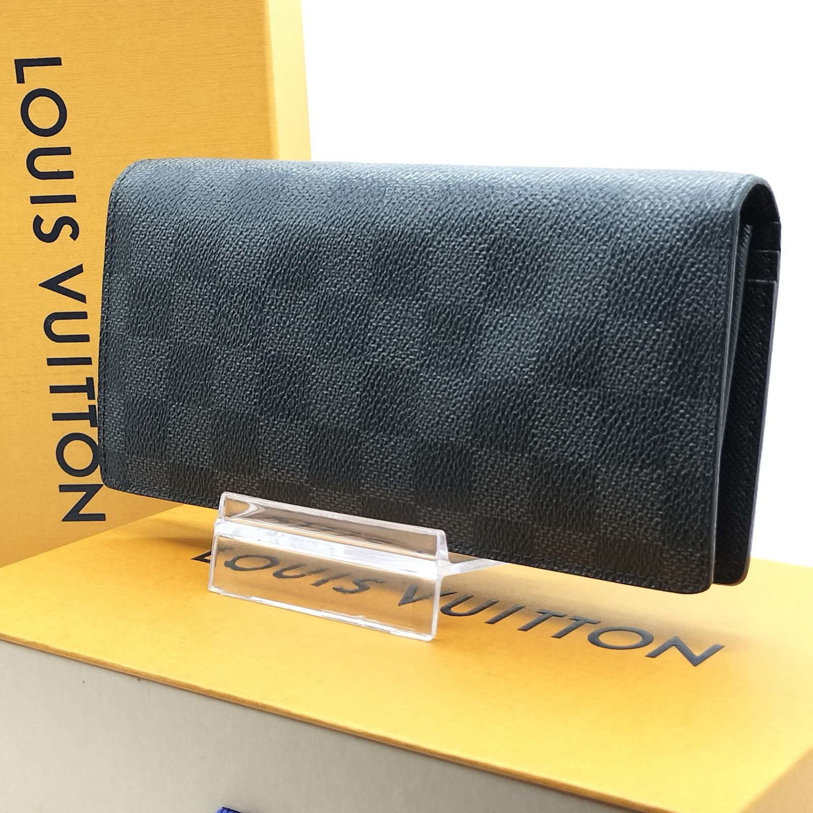 【ブルー】 👡 ルイヴィトン　ダミエ・グラフィット　ポルトフォイユ・ブラザ　二つ折り長財布　N62665　未使用品　プレゼント最適