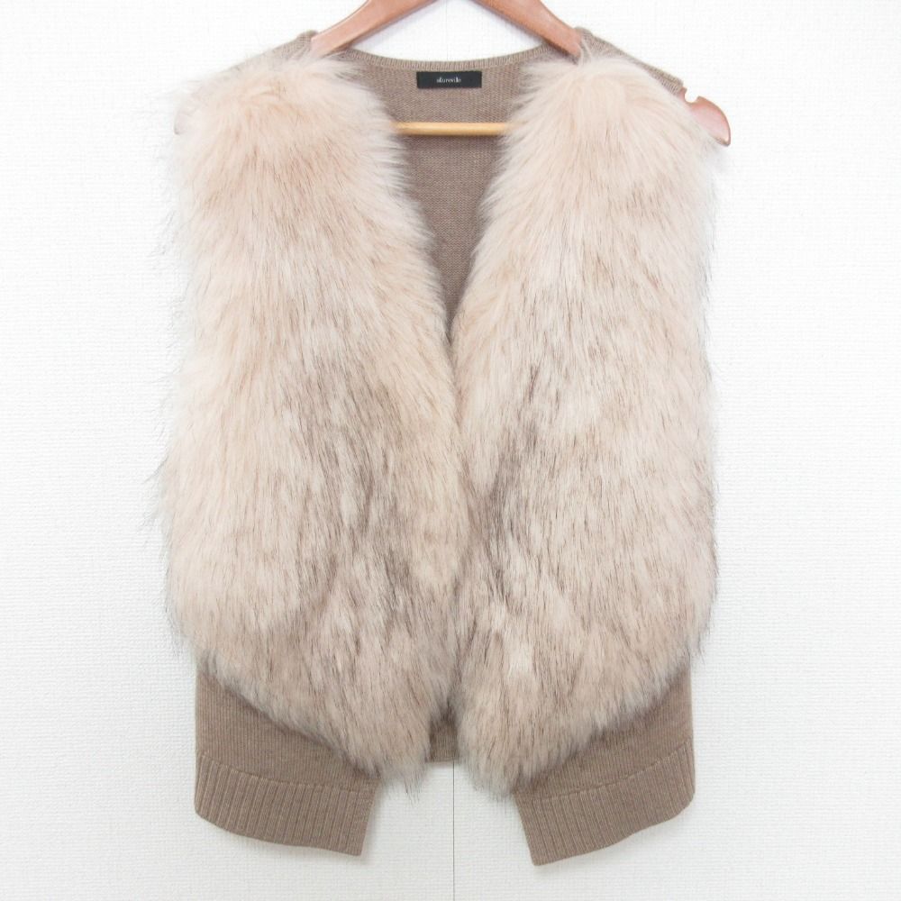 22AW allureville アルアバイル フェイクファードッキングショートジレ ベスト サイズ2 ベージュ レディース 古着