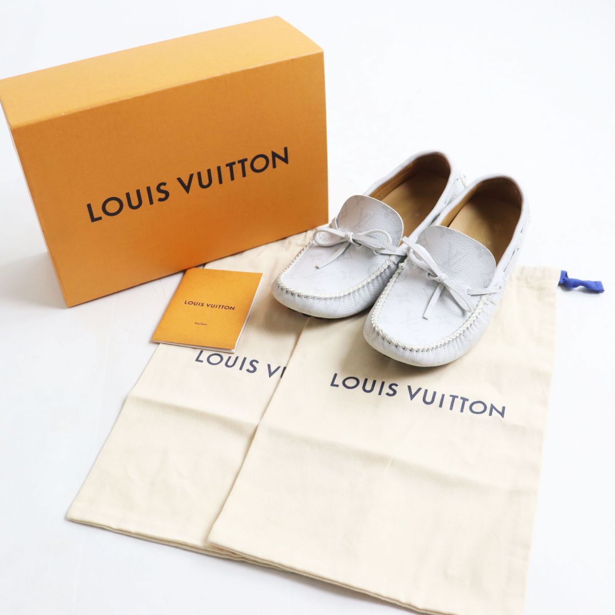 LOUIS VUITTON ホワイト モカシン　新品未使用 中古・古着通販】LOUIS VUITTON (ルイ ヴィトン) Rubber Mens