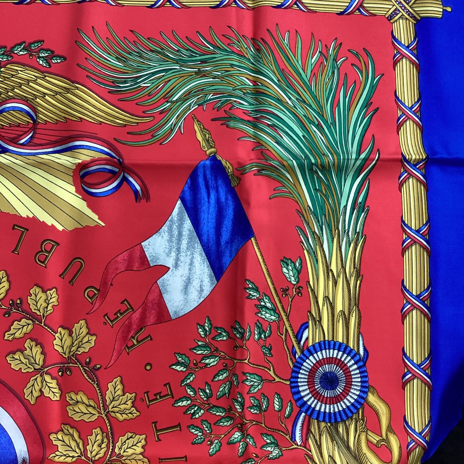 HERMES エルメス カレ90 LIBERTE EGALITE FRATERNITE REPUBLIQUE