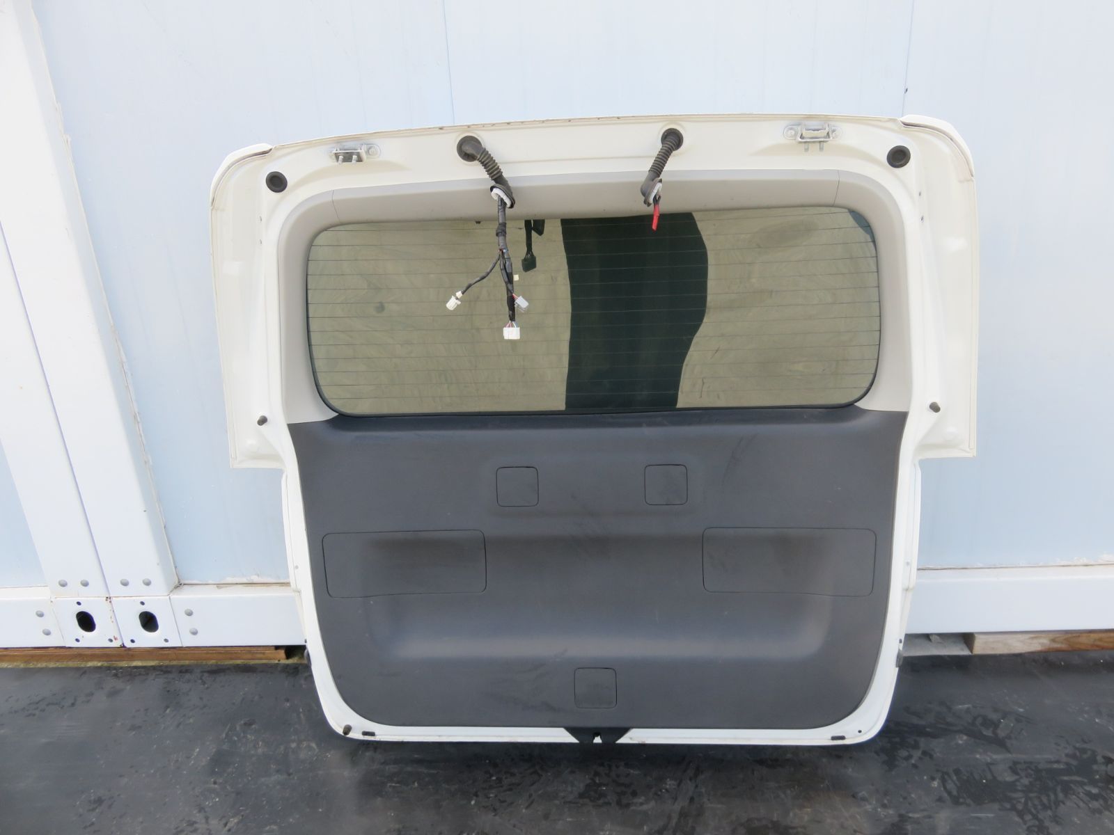 SFC2611 ヴェルファイア ANH20W ANH25W GGH20W GGH25W 前期 純正 パワーバックドア リアゲート トランク ハッチバック カメラ付き 070 パールホワイト FFCRYSTALESIA_COM