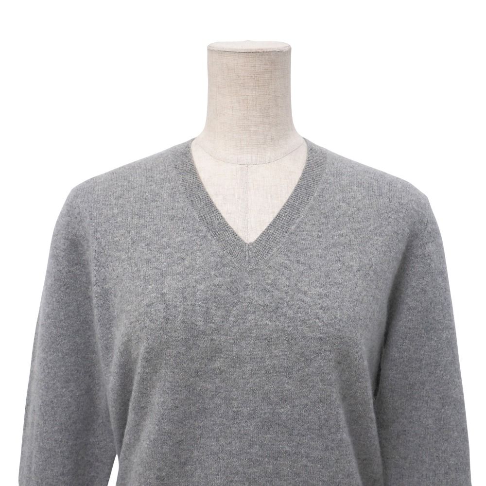 バーバリー セーター サイズ2 総カシミヤ ニット Vネック ロゴ刺繍 ブランド古着 RA 6256