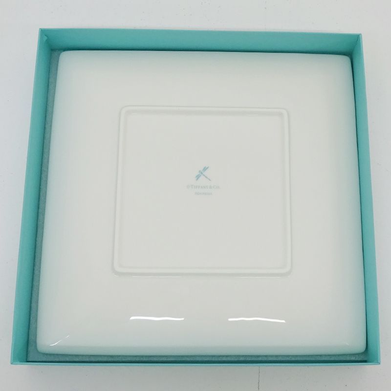 三重店】ティファニー ブルーボックスプレート サイズ約24×24cm
