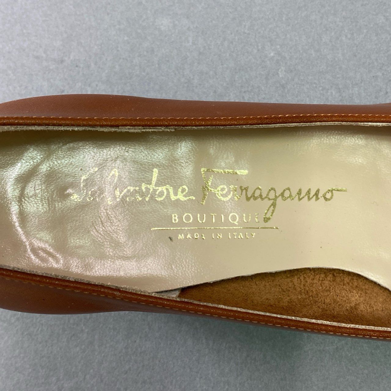 3k12 Salvatore Ferragamo サルヴァトーレフェラガモ イタリア製