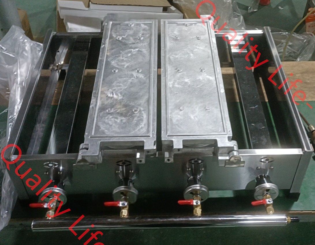 蜜元式たい焼き機 ガスたい焼き機 （ミツモト式） 3連式｜