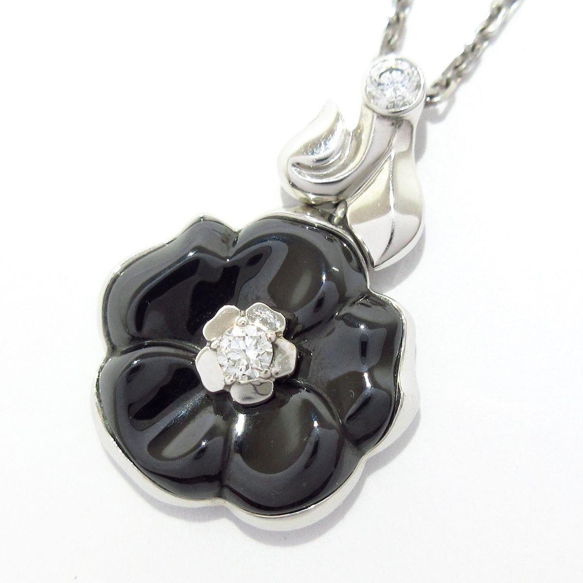 CHANEL(シャネル) ネックレス美品 カメリア K18WG×黒
