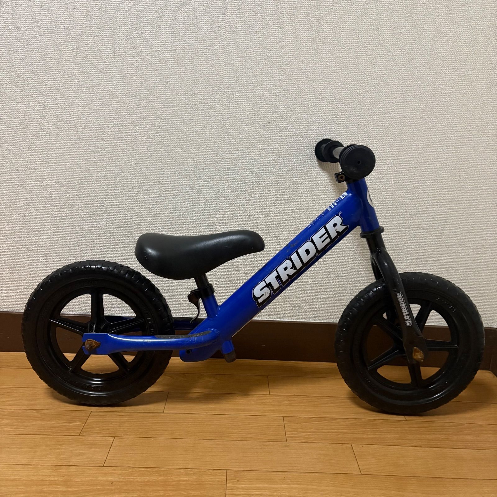 STRIDER　ランバイク STRIDER ランバイク STRIDER ストライダー ランニングバイク キッズ