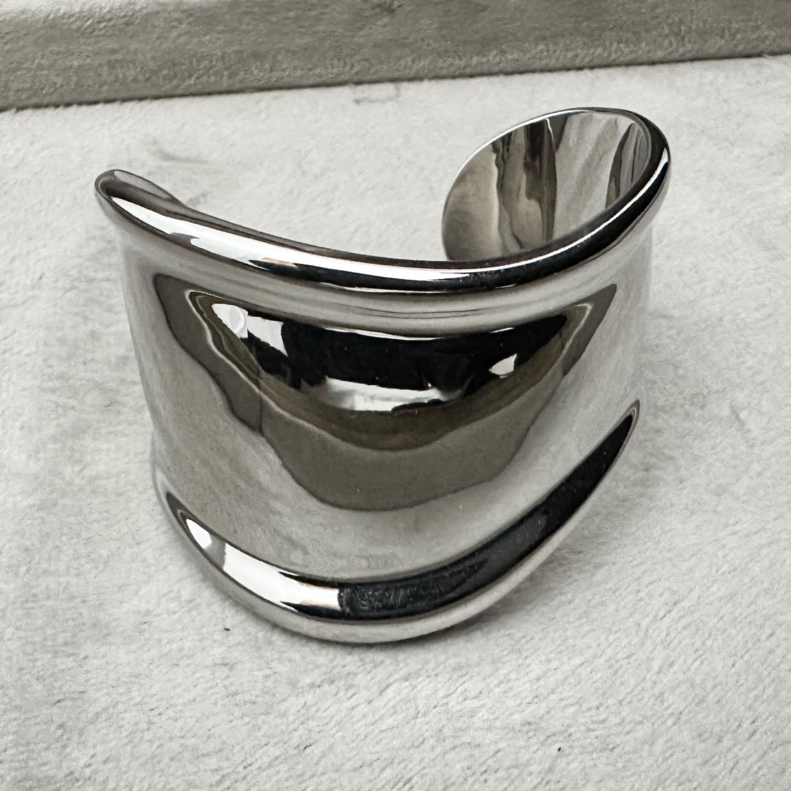 ティファニー TIFFANY エルサペレッティ ボーン カフ バングル スモール エルサ・ペレッティ™ スモール ボーン カフ スターリング