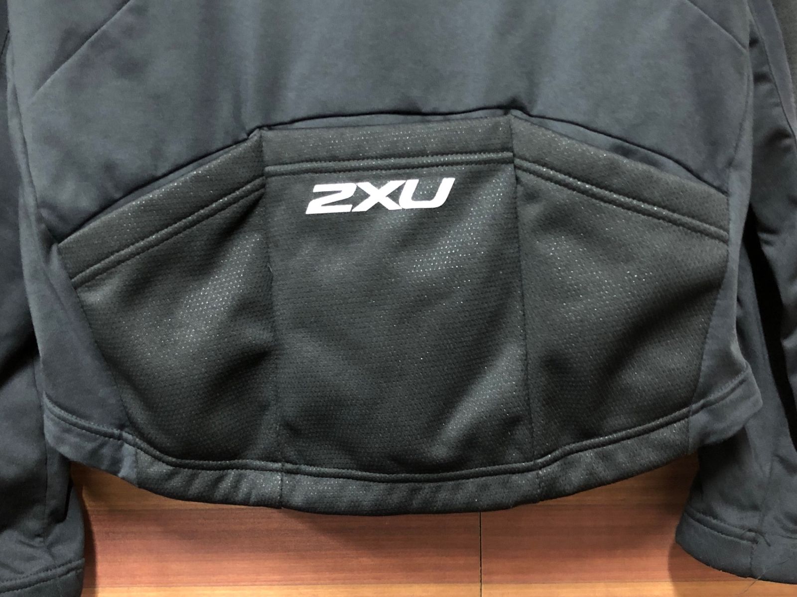 HX214 ツータイムズユー 2XU 長袖 サイクルジャケット M 黒 防風 裏起毛