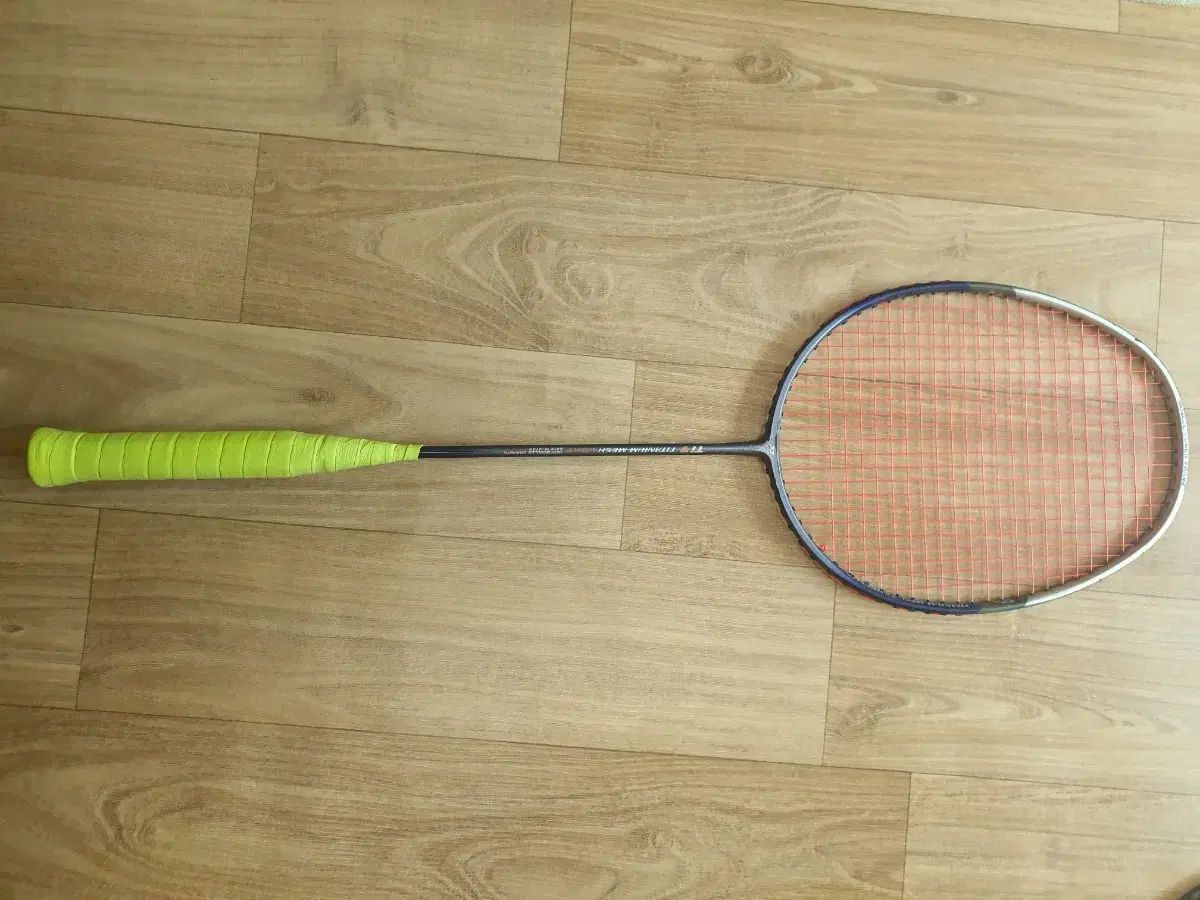 【雷市場（ポンジャン）商品韓国直送】 バドミントン ラケット