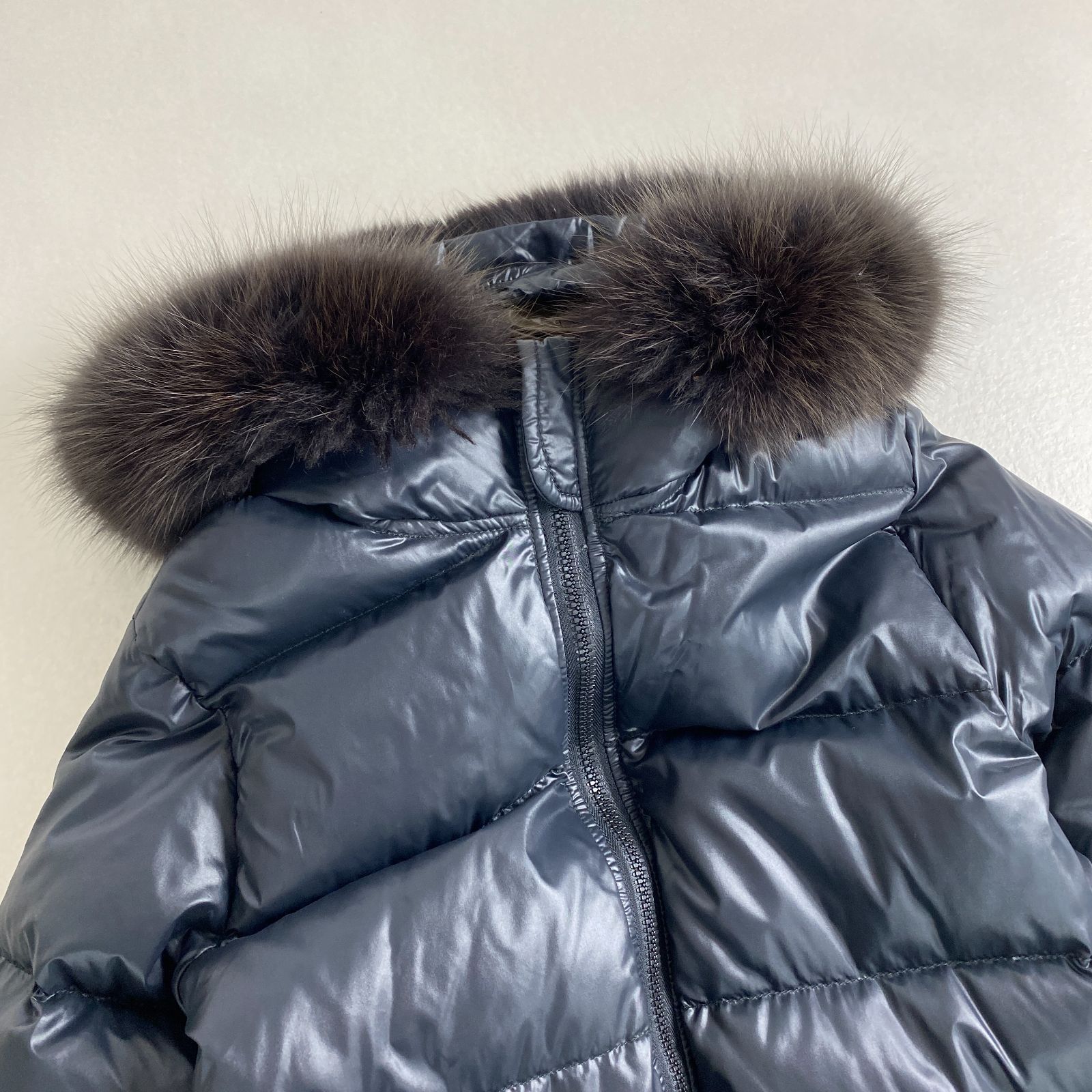 デュベティカ ダウンコート フォックスファー 2way ダークグレー 38