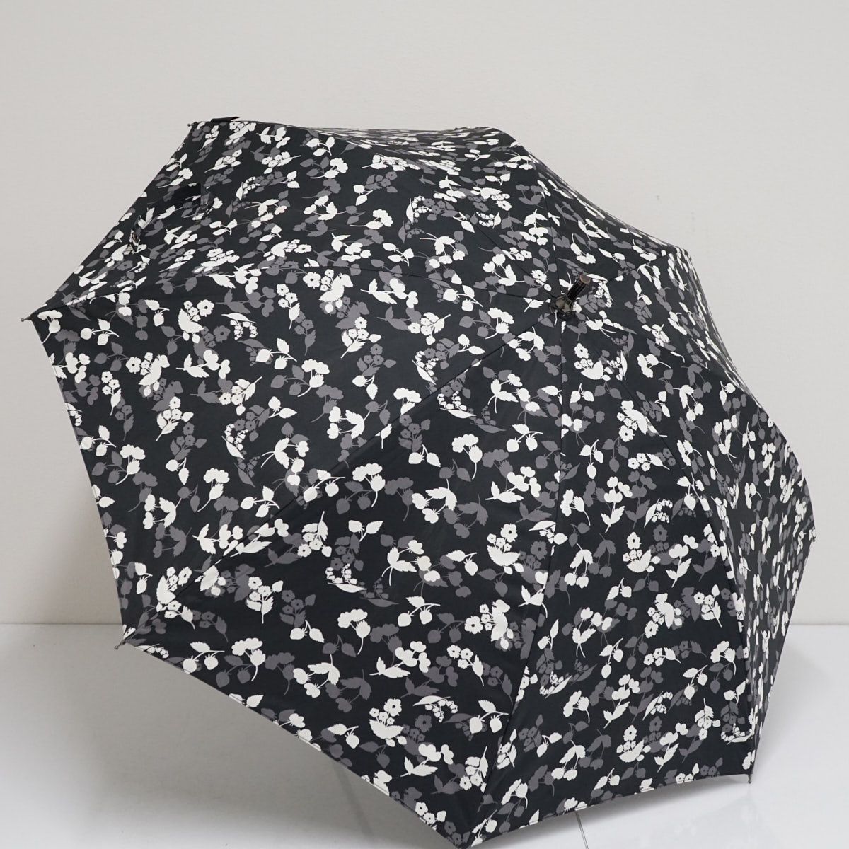 晴雨兼用日傘 ANNA SUI アナスイ USED品 フラワー いちご 遮光