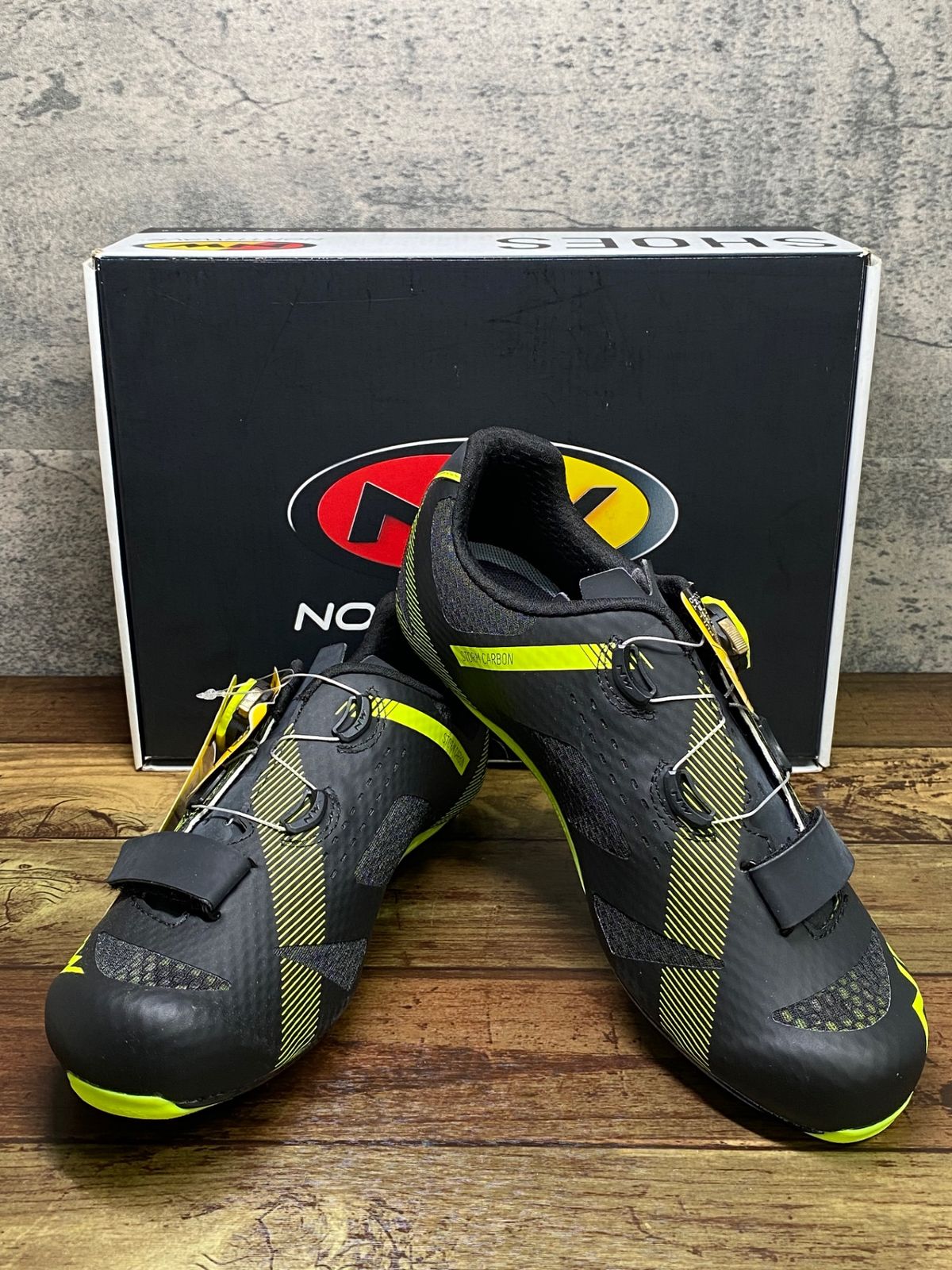 IY893 ノースウェーブ NORTHWAVE STORM ビンディングシューズ SPD-SL 黒黄 EU41