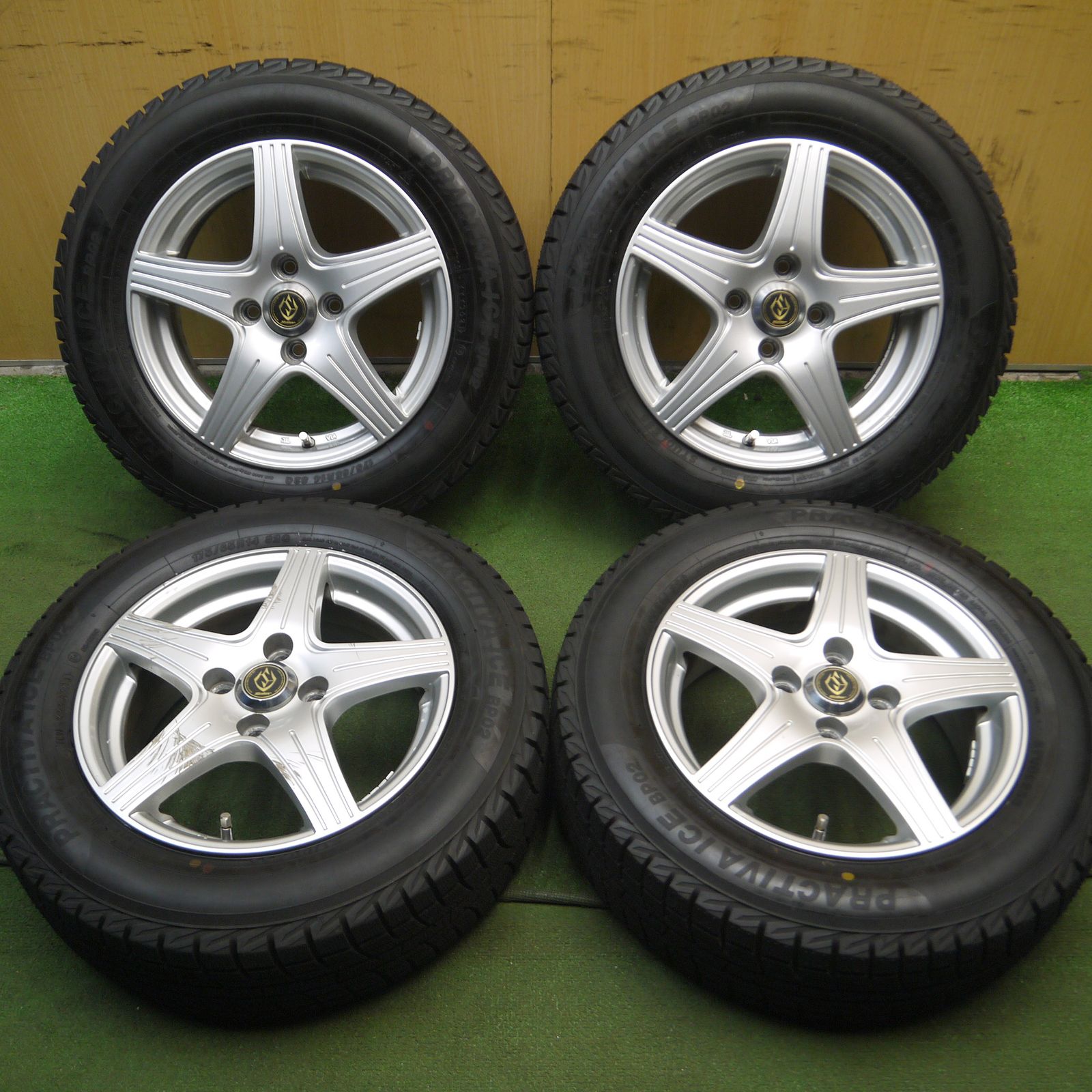 送料無料*超バリ溝！21年！キレイ！ほぼ10分☆スタッドレス 175/65R14 プラクティバ アイス BP02 Staker 社外 アルミ  14インチ PCD100/4H☆4011509Hス - メルカリ