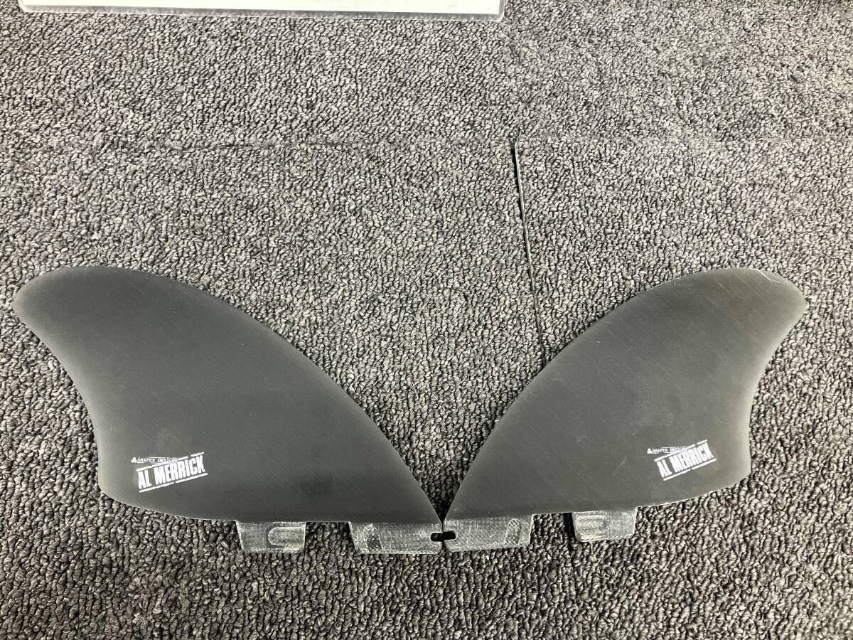 サーフボードフィン