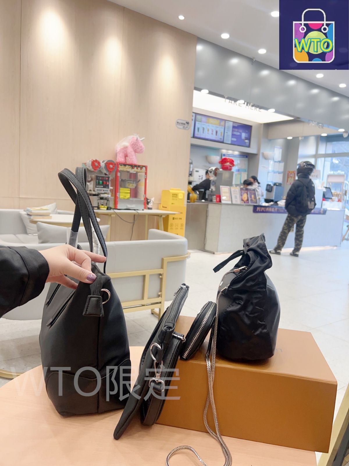 極希少　ビンテージ　2way PRADA ガーメントバッグ　キャメル 本日特価] TOP New 2025 高品質3点セット - Prada 2点セット +