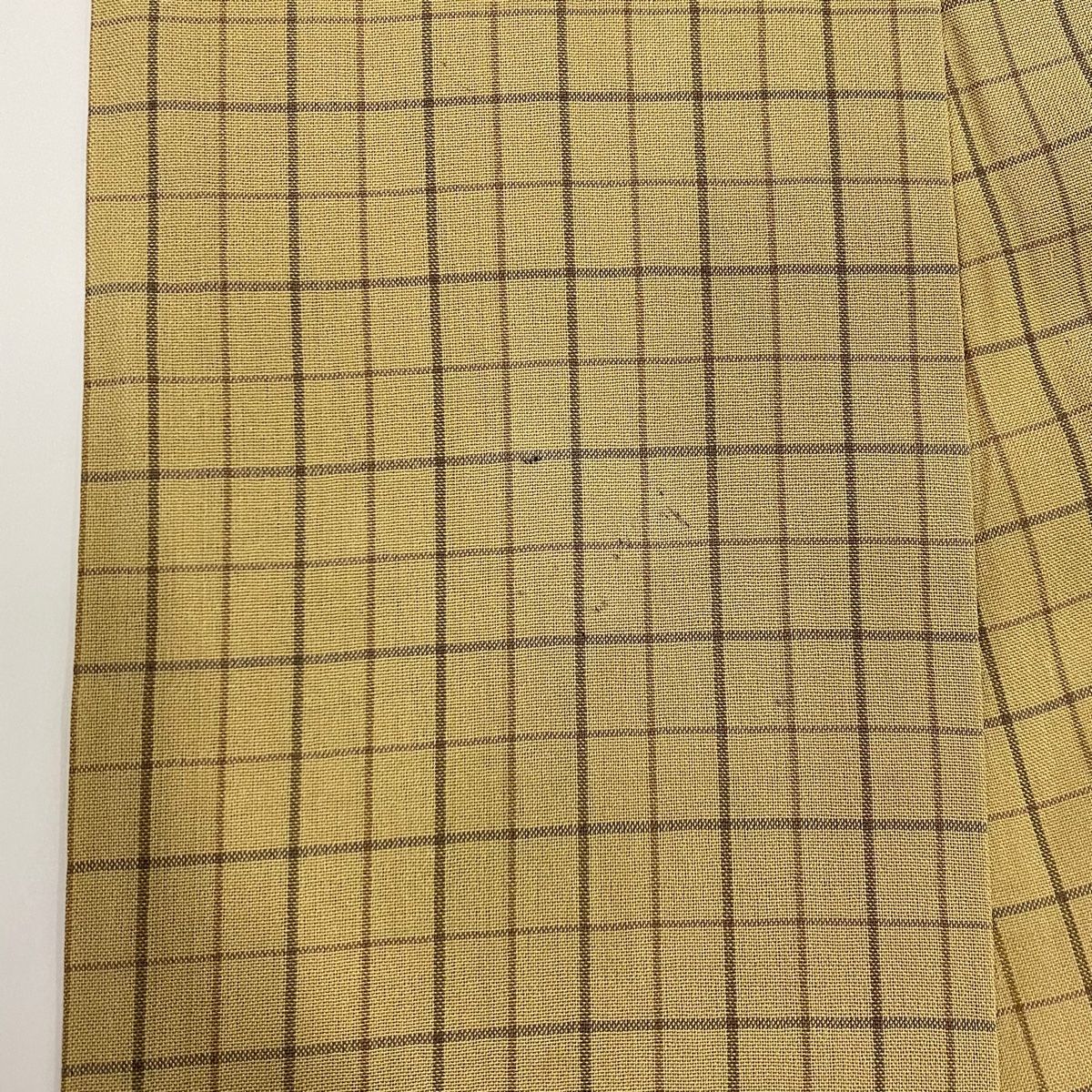 大島紬 身丈156.5cm 裄丈64.5cm M 薄物 格子 薄茶色 正絹 名品 【中古  