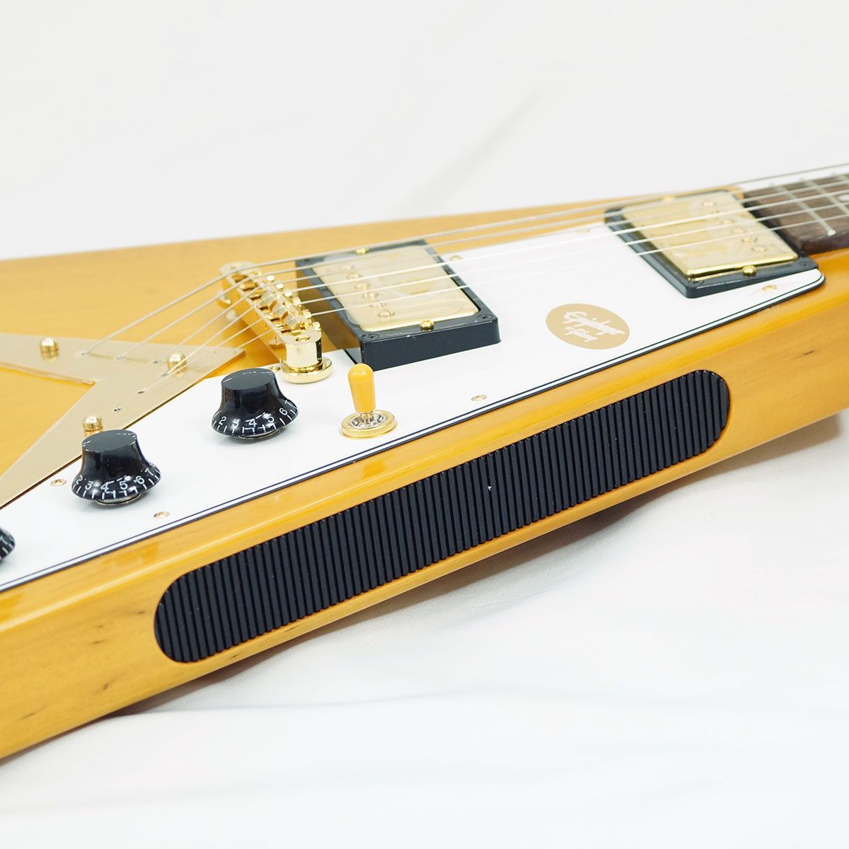 Epiphone Inspired by Gibson Custom Shop 1958 Korina Flying V