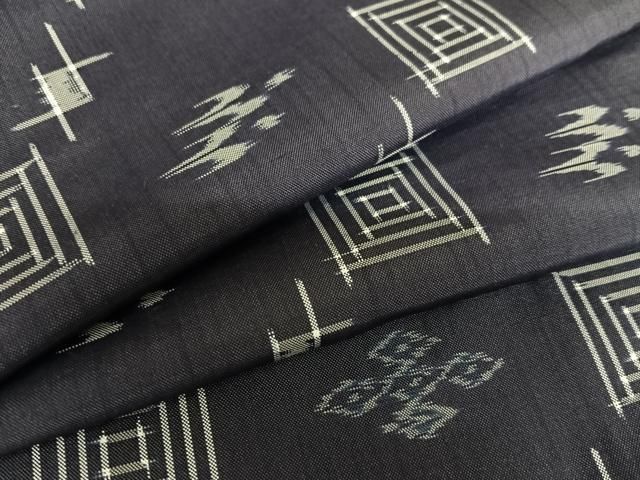 平和屋着物○本場琉球絣 紬 飛鳥文 正絹 逸品 AAAV7018zg - メルカリ