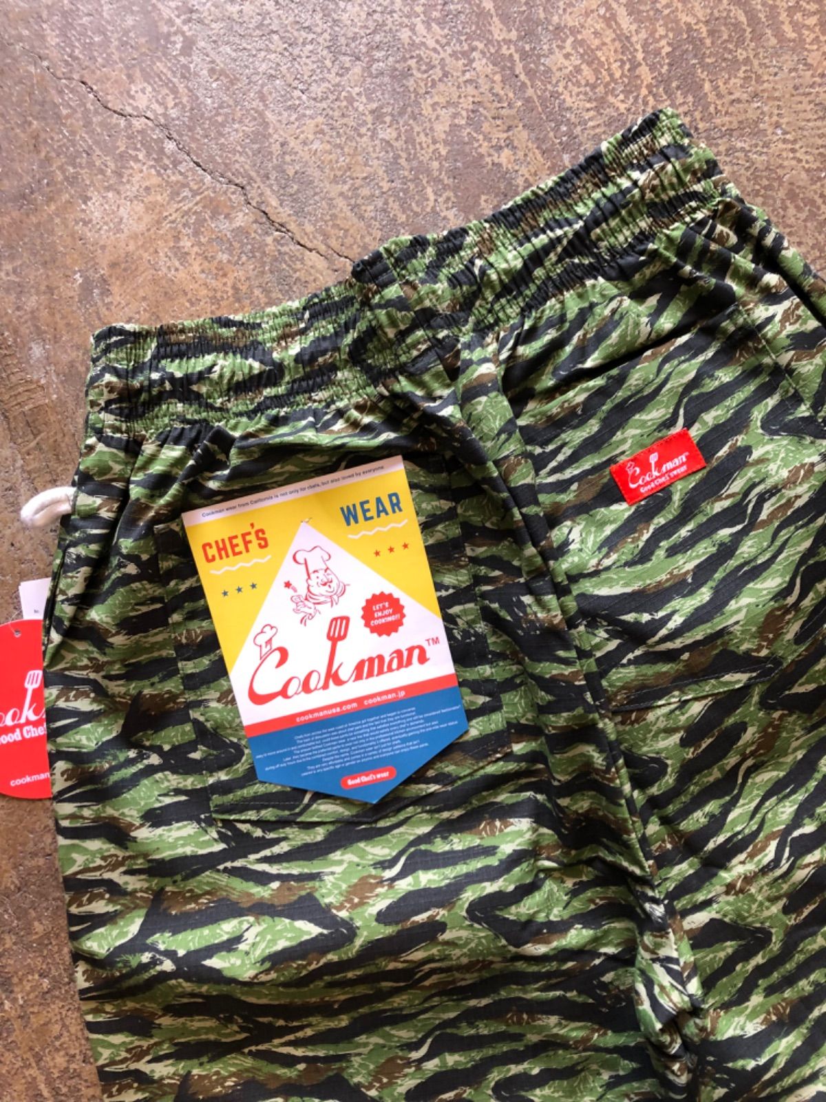 camo GREEN
