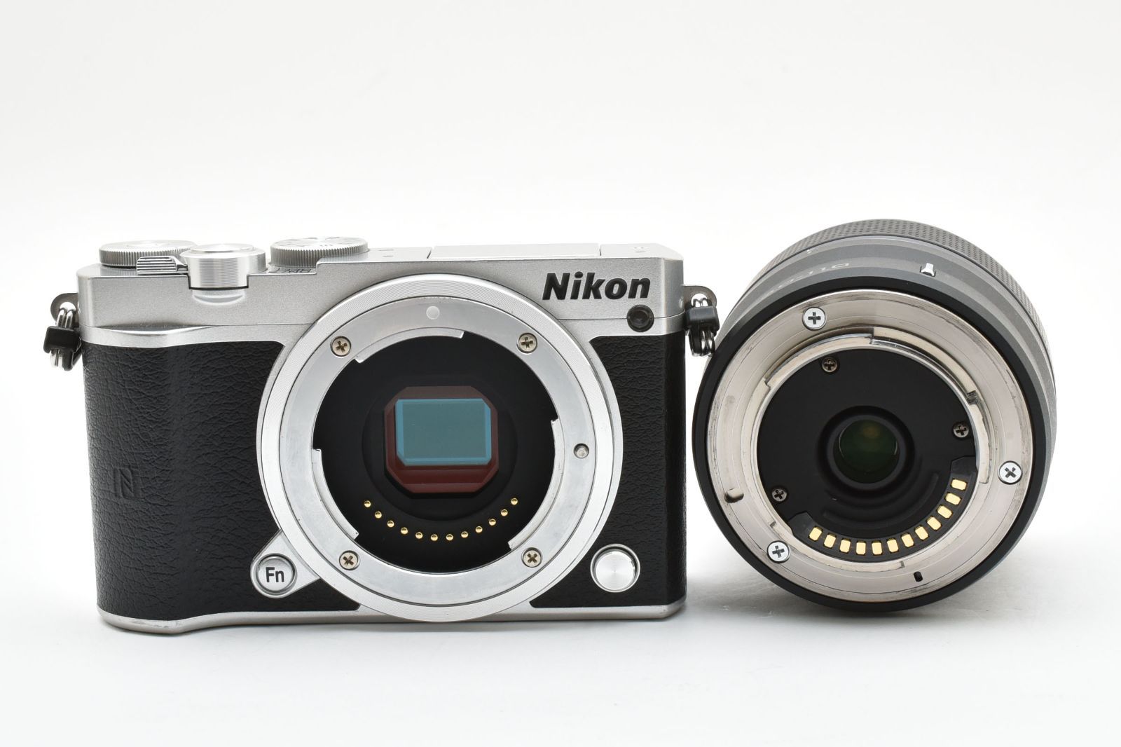 Nikon 1 J5 シルバー ミラーレスカメラ 30-110mm ズームレンズ