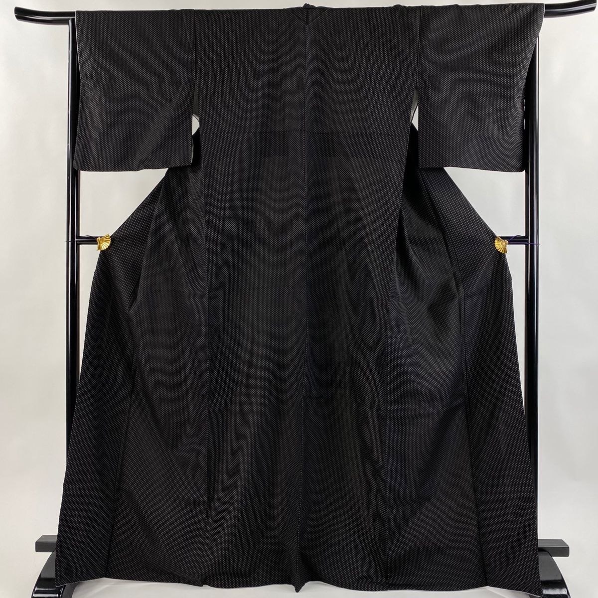 紬 身丈169.5cm 裄丈67cm M 袷 ドット 黒 正絹 秀品