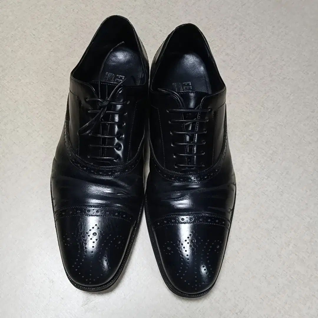 FERRAGAMO フェラガモ ローファー 265m