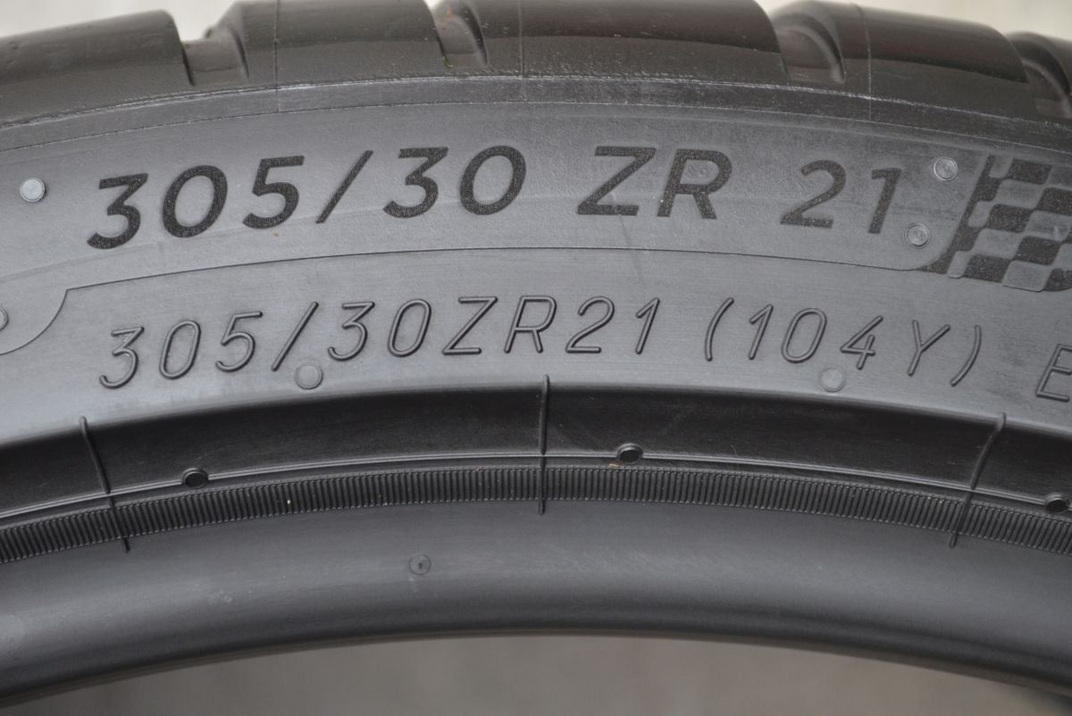 パイロットスポーツ4S 305