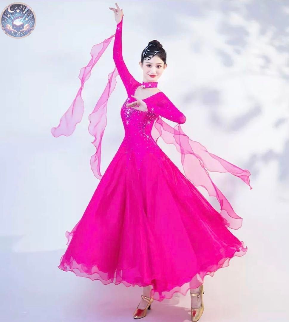 フロート付きスタンダードドレス✨デモにも発表会にも最適 新品 未使用 フロート付きスタンダードドレス デモにも発表会にも最適