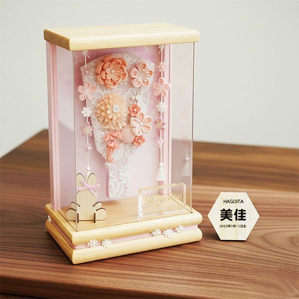 7号つまみ細工羽子板 凛 オフホワイトアクリルケース飾り