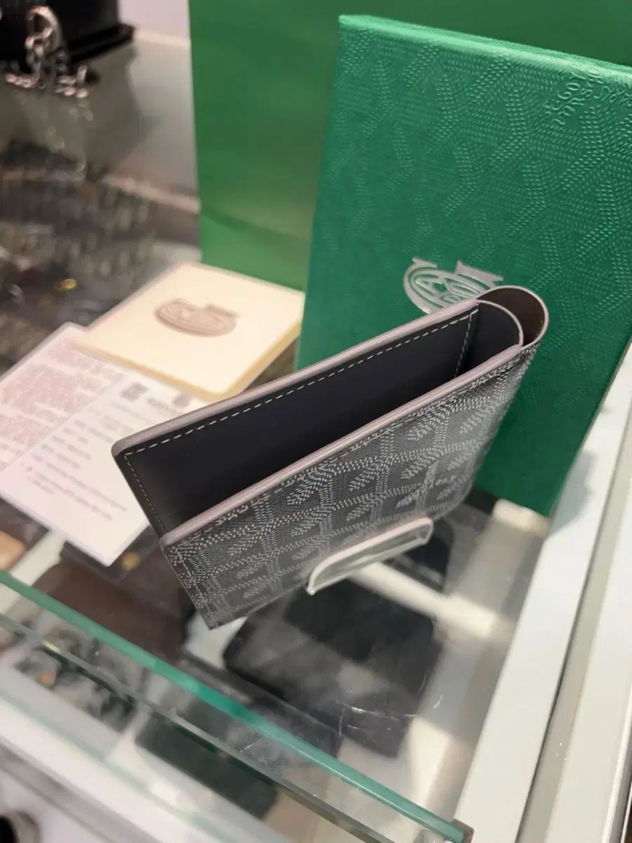 新品 Goyard(ゴヤール) ゴヤール ヴィクトワール 二つ折り財布