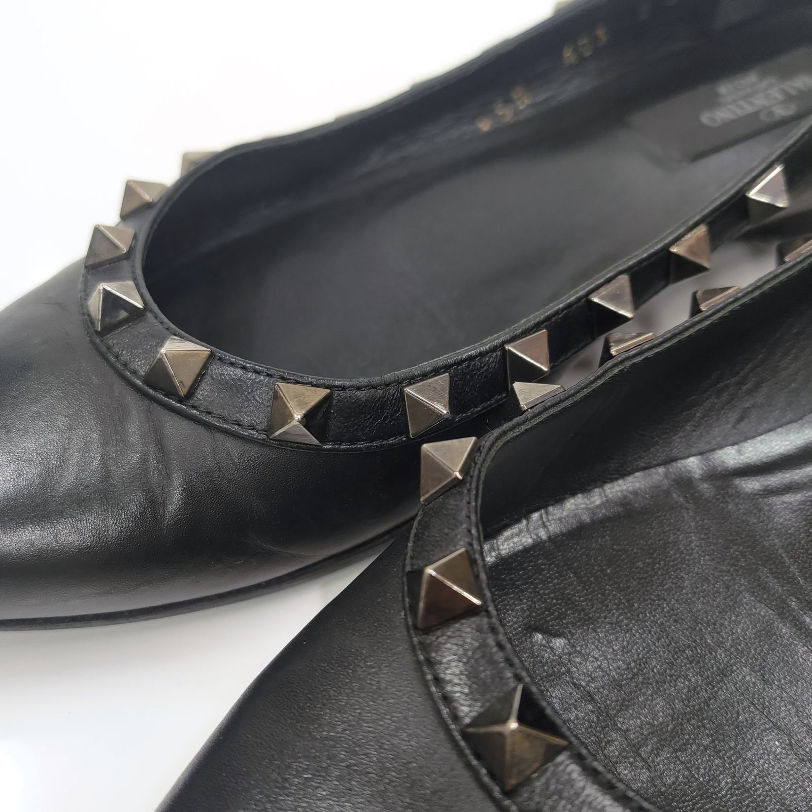 ヴァレンティノ ガラヴァーニ VALENTINO GARAVANI ロックスタッズ