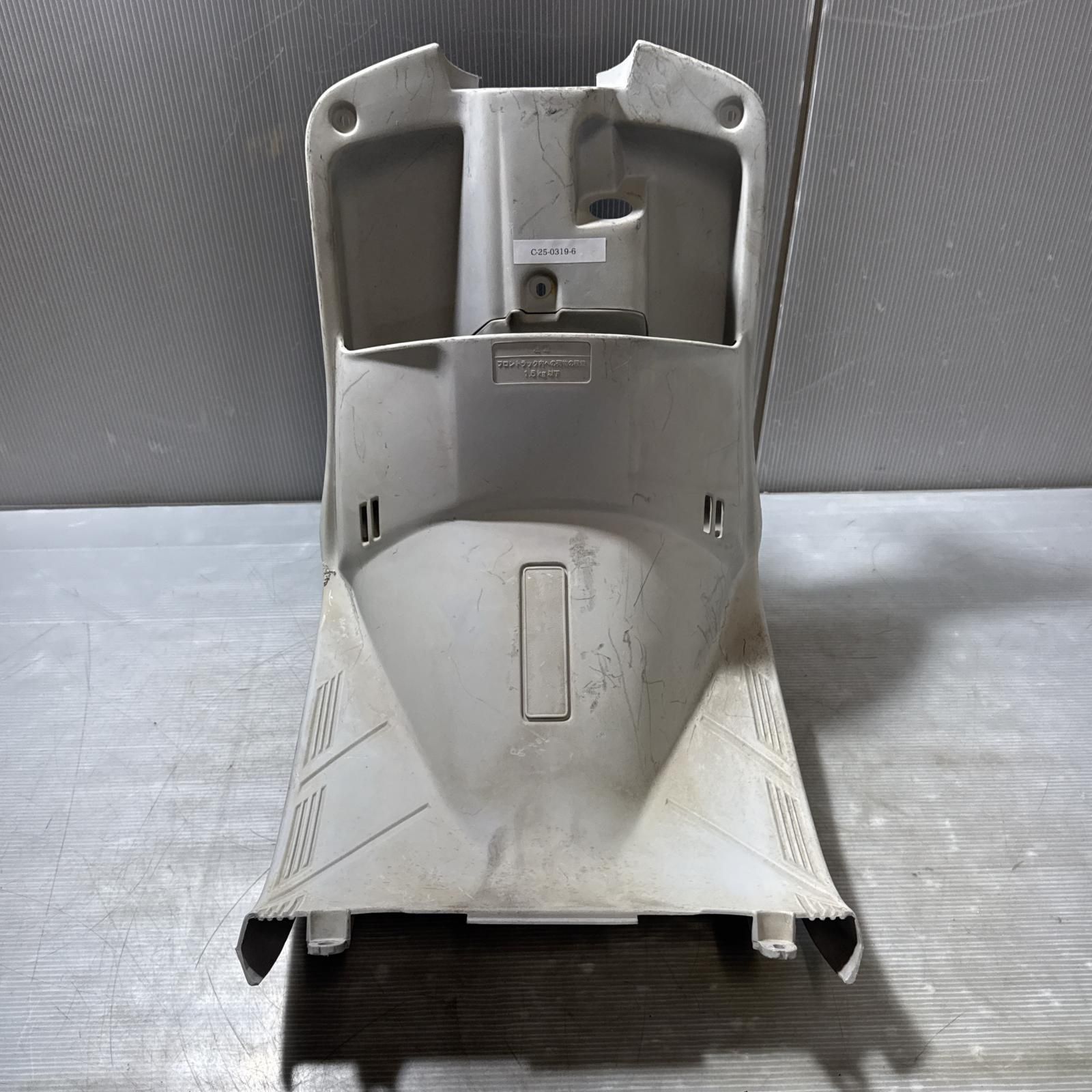 YAMAHA ジョグ50 ３KJ フロントインナーカバー　JOG ヤマハ