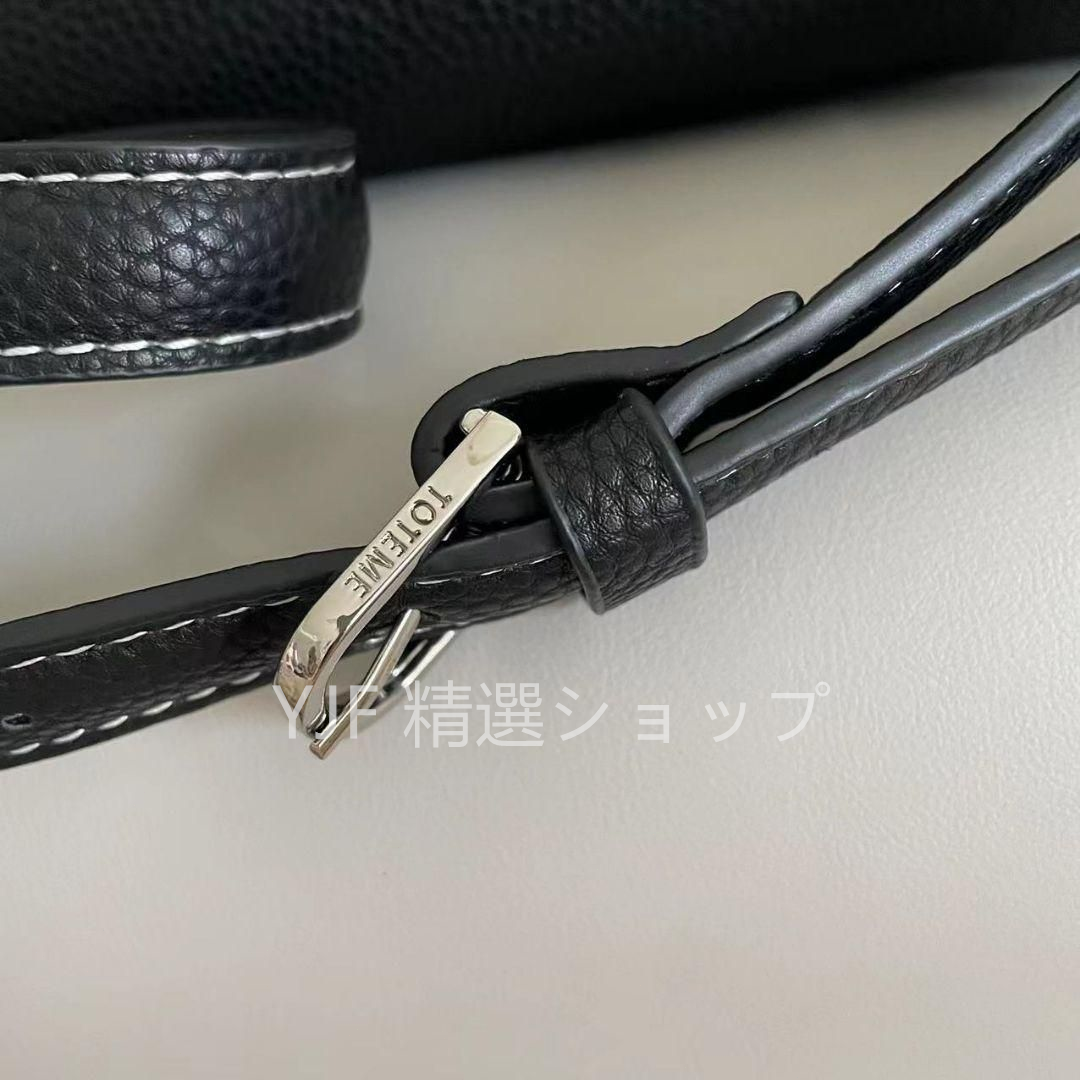 新品 TOTEME T-LOCK クラッチ　ショルダーバッグ