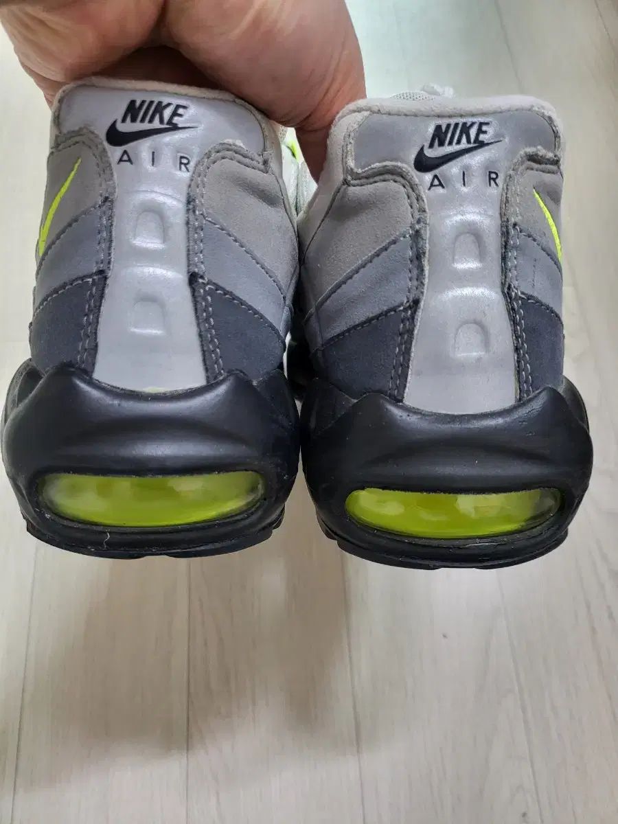 95