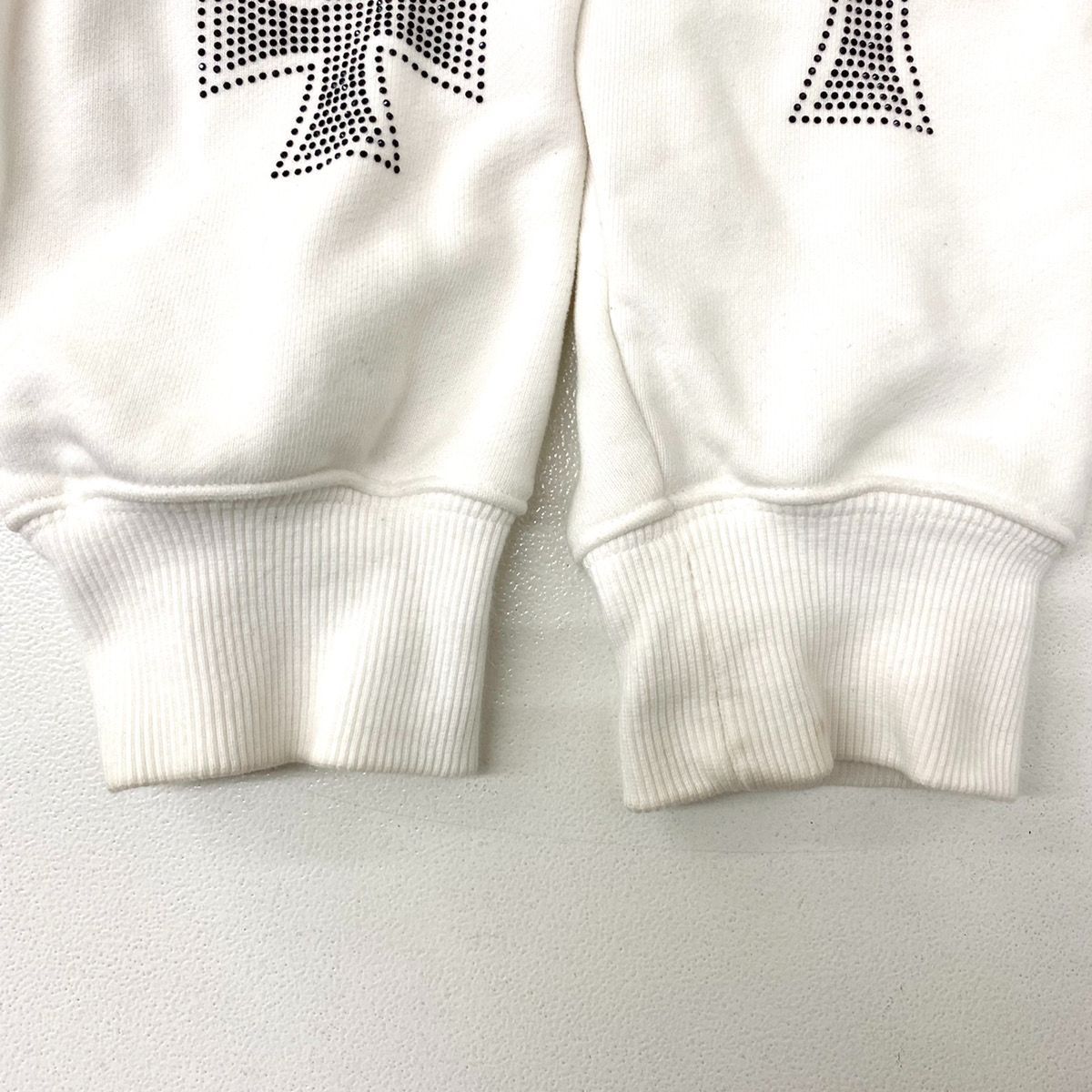UNKNOWN LONDON (アンノウン ロンドン) Cross Rhinestone Zip Up