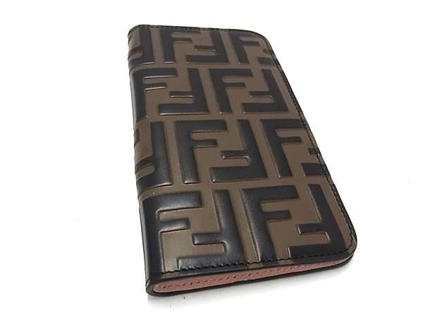 美品 FENDI iPhone14 スマホケース ズッカ柄 エンボス ブラウン FENDI iPhone14 スマホケース ズッカ柄 エンボス 茶