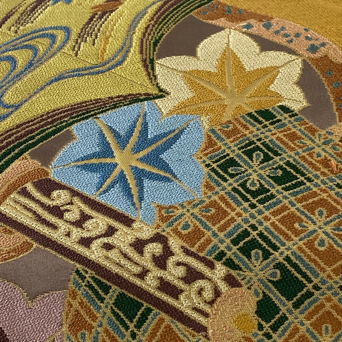 袋帯 美品 逸品 白綾苑大庭 落款 冊子文 有職文様 箔 灰紫 六通