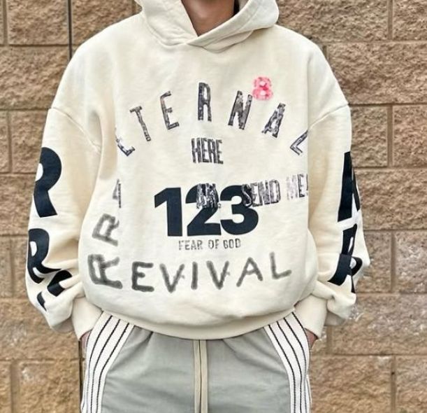 コラボ限定☆FEAR OF GODフィアオブ ゴッド x RRR123リヴィン コラボ限定☆FEAR OF GODフィアオブ ゴッド x RRR123リヴィン